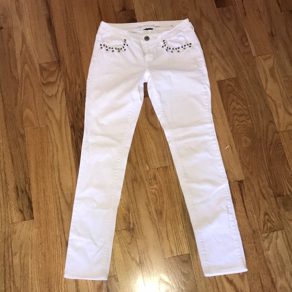 American Eagles white jeans